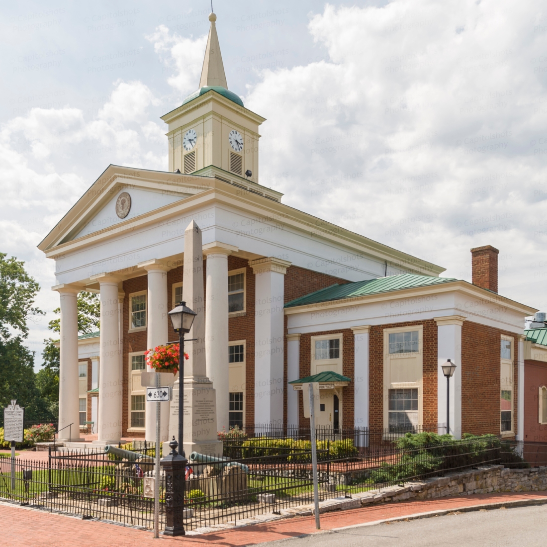 Botetourt-County-Courthouse-Fincastle-Virginia